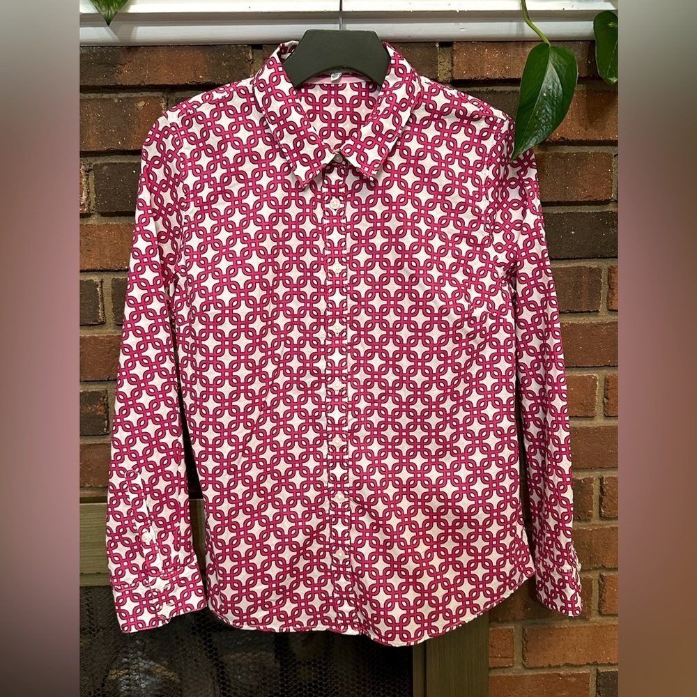 #7) Crown & ivy button shirt blouse excellent condition.